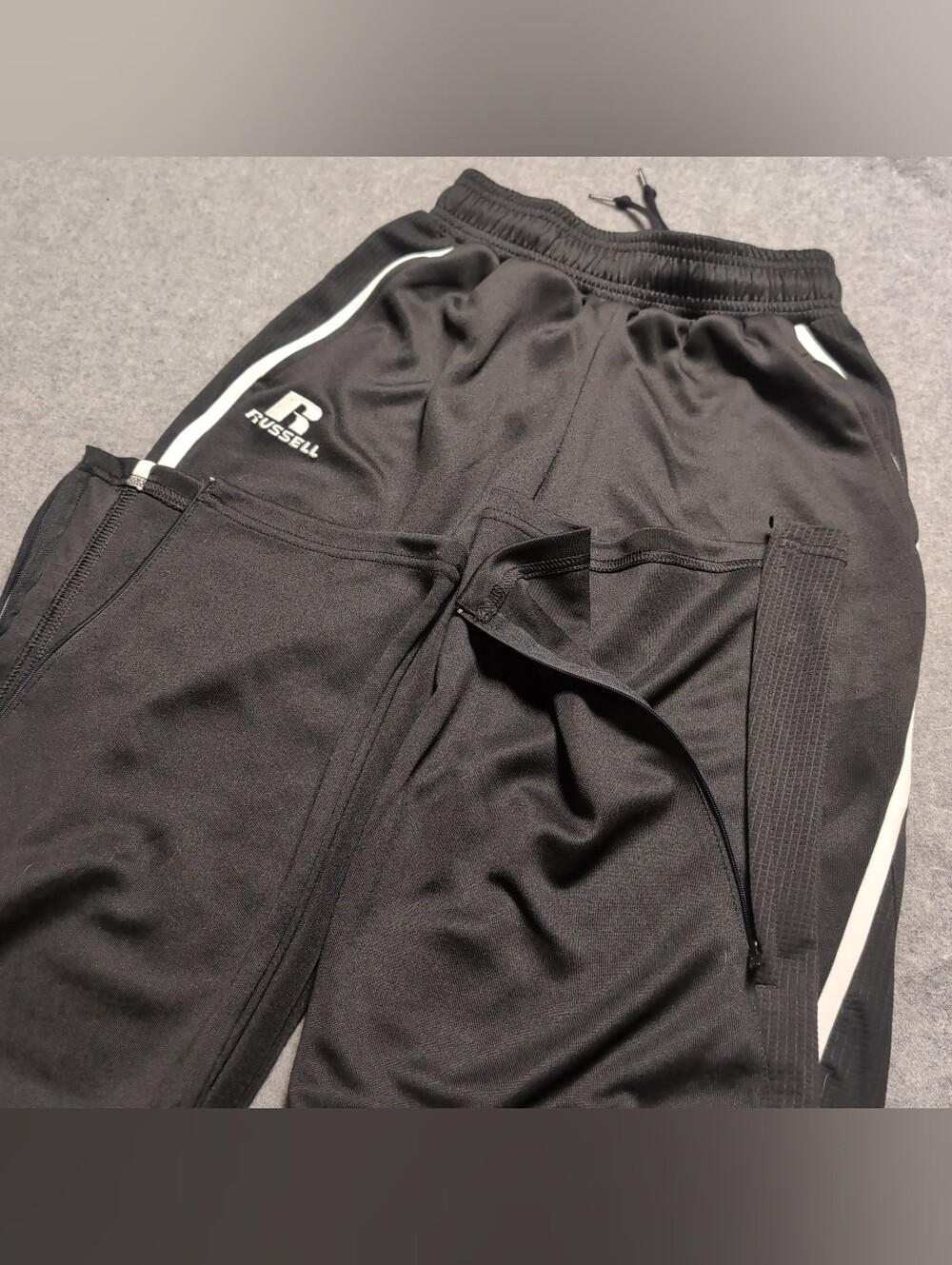 Russell Athletic Black Track Pants Side Stripe Zipper Ankle Size Small Gym Chill